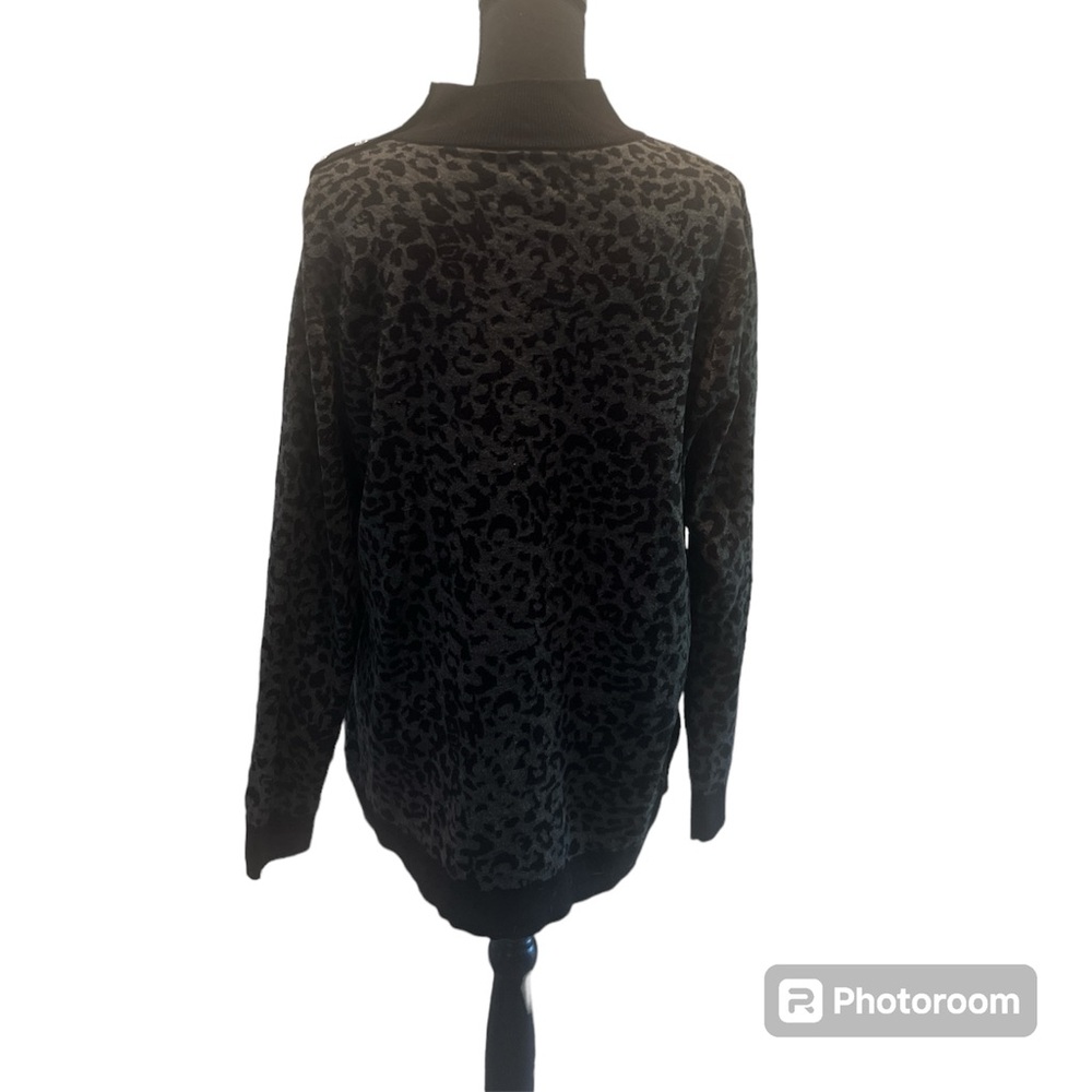 Leopard Print Turtleneck - image 5